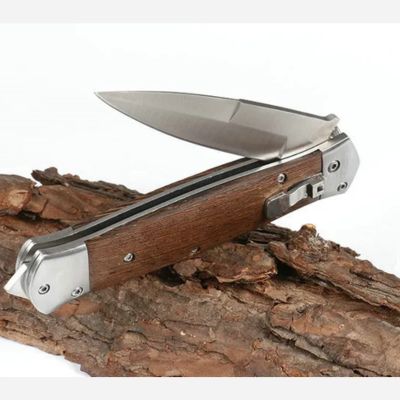 Benchmade F125 for outdoor hunting